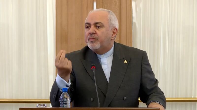 آمریکا ایران را با نوکران خود اشتباه گرفته است