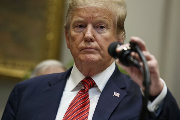 موافقت 18 درصد جمهوریخواهان با برکناری ترامپ/ نظرسنجی های معنادار در آمریکا