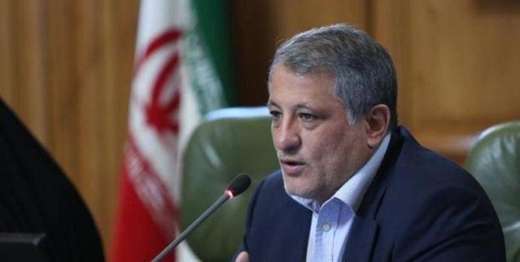 محسن هاشمی: تاکسیرانان نباید نرخ کرایه‌ها را افزایش دهند