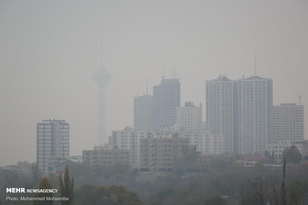 تهران در انتظار وزش باد