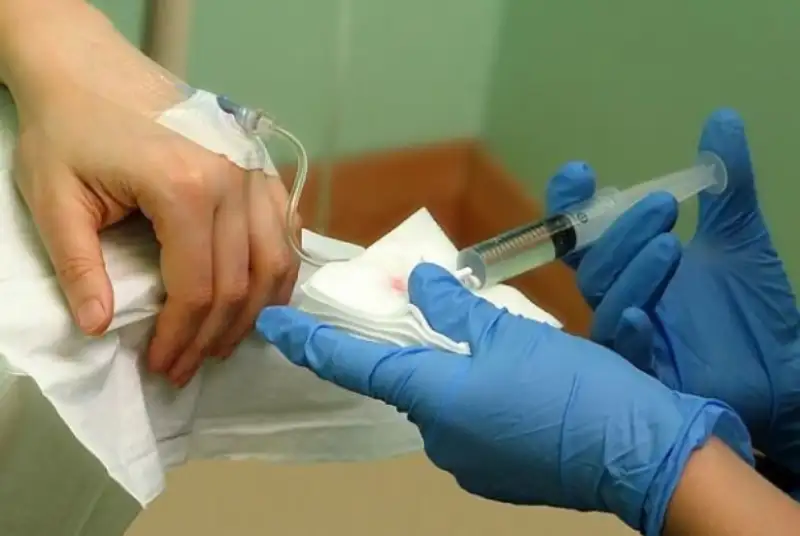 کاهش میزان مرگ و میر ناشی از سرطان در کشور