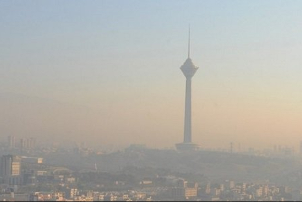 ورود سالی 20 هزار تن ذرات معلق به ریه تهرانی‌ها/نادیده گرفتن پژوهش‌ها درباره آلودگی هوا