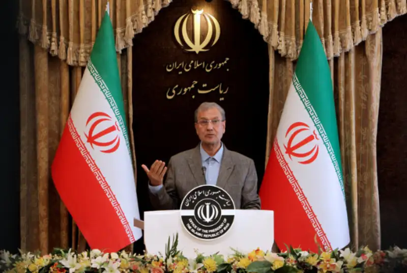 سفر روحانی به مالزی و ژاپن نشان دهنده دیپلماسی فعال است/ دولت درباره «پالرمو» از تصمیم مجمع و شورای نگهبان حمایت می‌کند