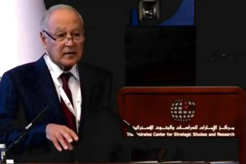 هشدار دبیر کل اتحادیه عرب درباره پر شدن خلأ آمریکا با ایران یا ترکیه