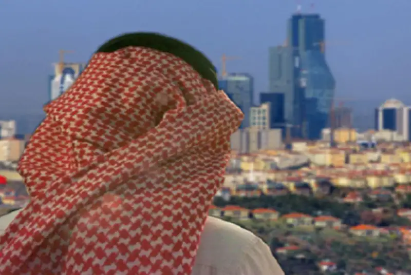 هجوم شیخ‌نشین‌ها برای کسب تابعیت مضاعف