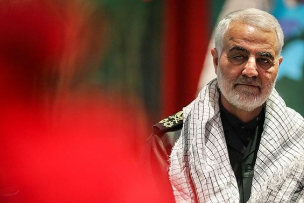 مساجد و حسینیه‌ها در سوگ شهادت حاج قاسم سلیمانی سیاه‌پوش شدند