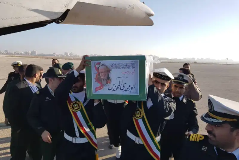 ورود پیکر مطهر شهید ابومهدی المهندس به آبادان