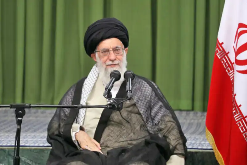 اولین سخنرانی عمومی رهبر انقلاب پس از شهادت حاج قاسم و آغاز انتقام سخت
