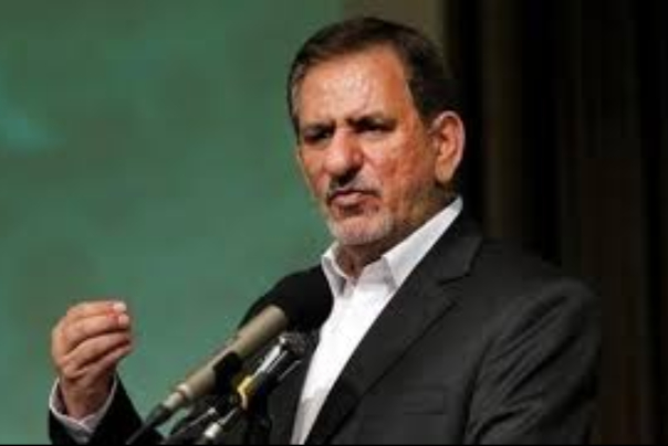 جهانگیری با خانواده دوتن از جان‌باختگان حادثه سقوط هواپیما ابراز همدردی کرد
