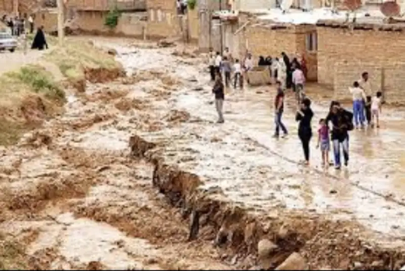 بازگشایی راه‌های 190 روستا در سیستان و بلوچستان/ به زودی همه راه‌ها باز می‌شود