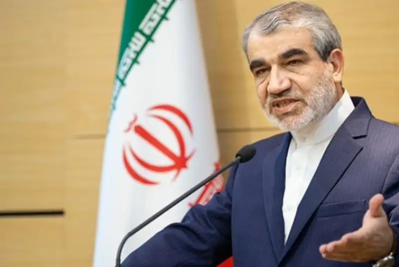 کدخدایی: پیشگامیِ رئیس جمهور در پروژه جنجال برای تائید فاقد صلاحیت‌ها تأسف‌بار است