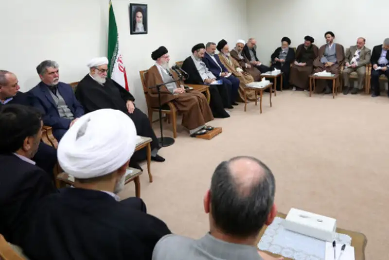 رهبر انقلاب: ایستادگی ملت ایران آمریکا را عصبانی کرده است