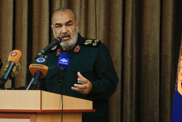 سرلشکر سلامی: «شهید سلیمانی» زنده‌تر از «قاسم سلیمانی» و برای دشمن خطرناک تر از گذشته است