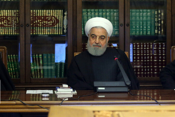 روحاني: الحضور الجماهيري الواسع في تشييع الشهيد سليماني أفشل المؤامرات الامريكية