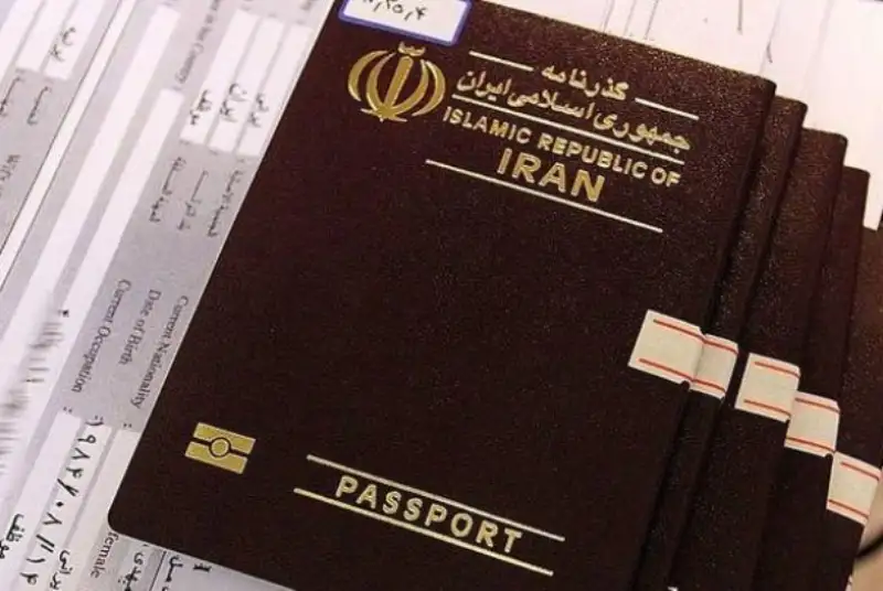 «مالیات خروج از کشور همان عوارض خروجی است»