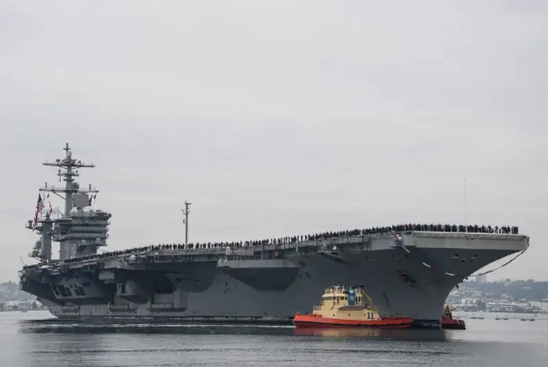 ناو هواپیمابر لینکلن بعد از 295 روز پرسه در منطقه به آمریکا بازگشت