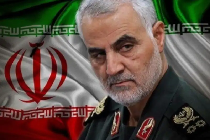 مدیر شبکه تلویزیونی "قدس" ترکیه: قاسم سلیمانی جلوی کودتا در ترکیه را گرفت