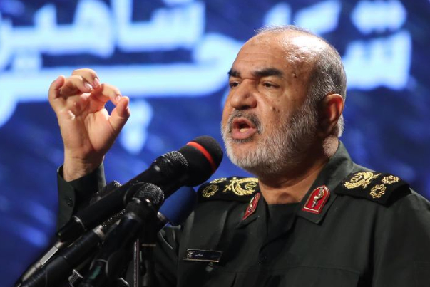 القائد العام للحرس الثوري: من هدّد قائد فيلق القدس سيندم ان بقي حياً