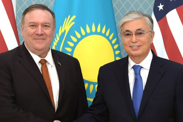ملاقات پمپئو با مقامات عالی‌رتبه قزاقستان