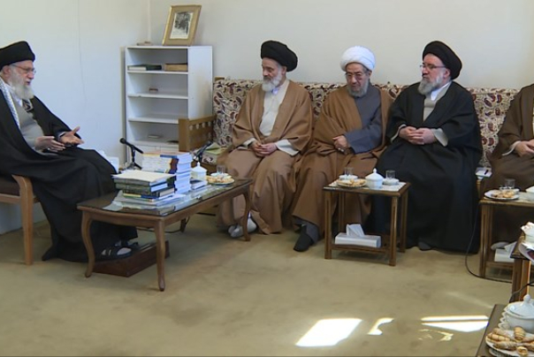 رهبر انقلاب: صیانت از شور انقلابی و طلاب جوان یک ضرورت است