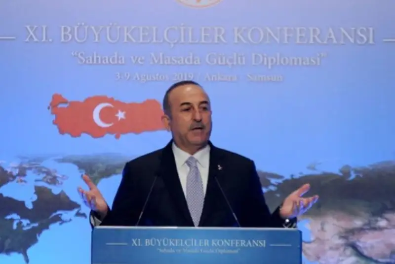 چاووش‌اوغلو: عملیات ارتش سوریه در ادلب را متوقف می‌کنیم