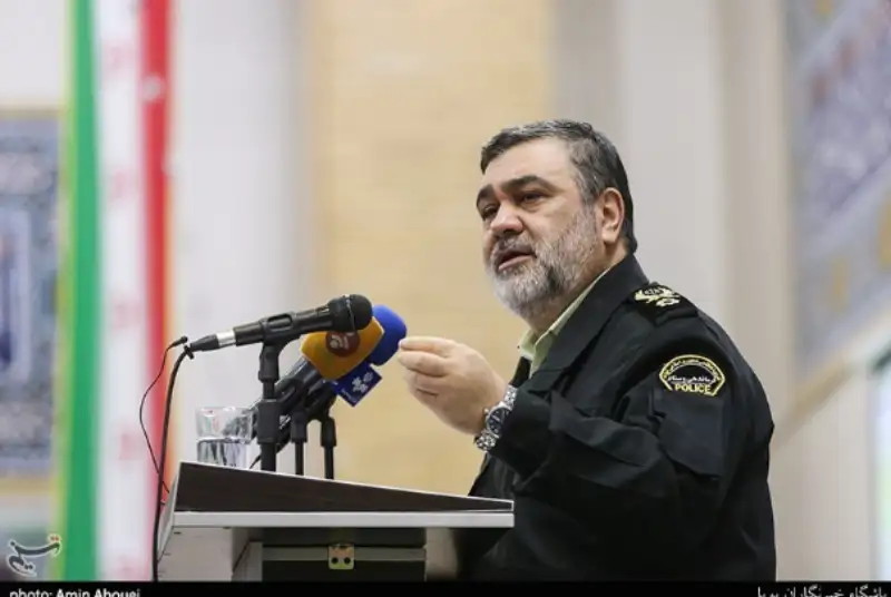 سردار اشتری: با کشف حجاب در ‌خودرو ‌برخورد قانونی ‌می‌شود / این عمل ناشایست ‌هنجارشکنی است