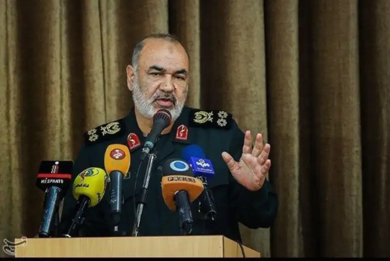 سرلشکر سلامی: قاسم سلیمانی کاری کرد که عزه و کرانه باختری و شمال فلسطین میدان فروان‌ آتش برای صهیونیستهاست