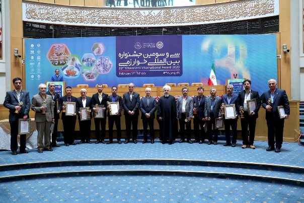 رییس جمهوری از 15 طرح برگزیده جشنواره خوارزمی تقدیر کرد