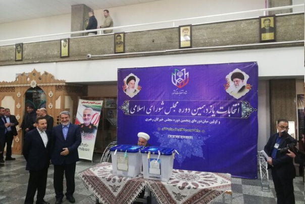 رئیس‌جمهور رای خود را به صندوق انداخت