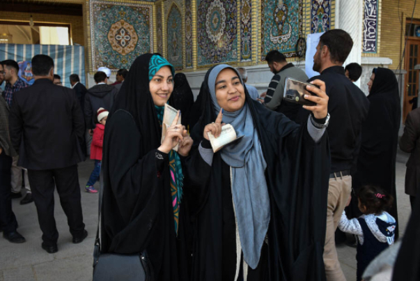 المشاركة الشعبية في الانتخابات البرلمانية الايرانية.. ردّ قاصم على مؤامرة الضغوط القصوى