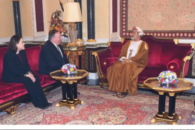 پامپئو، پیام ترامپ را تسلیم سلطان عمان کرد