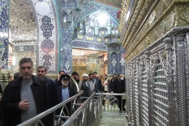 نمازجماعت و مراسم مذهبی حرم حضرت معصومه(س) متوقف شد