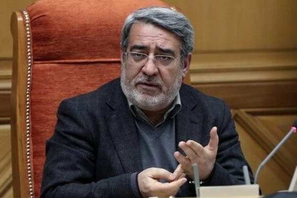 وزیر کشور: وزارت بهداشت روند ویروس کرونا را کنترل شده و مدیریت شده می‌داند
