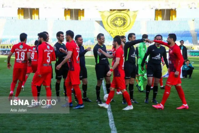 کمیته انضباطی اعلام کرد: پرسپولیس 3 - سپاهان صفر