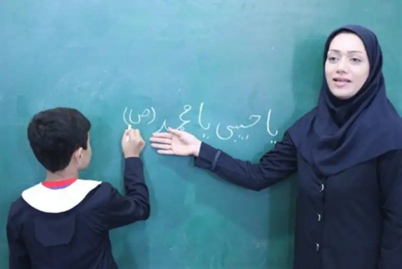 حقوق کارکنان آموزش و پرورش افزایش یافت /محاسبه از اسفند98