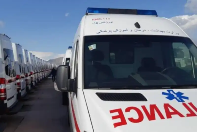 ترخیص فوری 50 دستگاه آمبولانس برای امدادرسانی به بیماران
