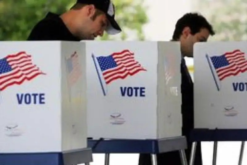 رای‌گیری سرنوشت‌ساز «سه‌شنبه بزرگ» در آمریکا آغاز شد