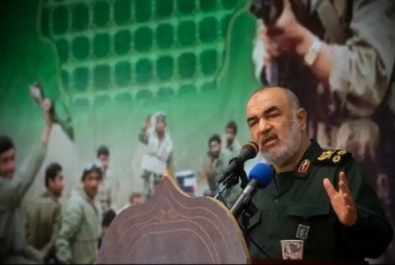 ایرانی‌ها هیچگاه مستکبران را خویشاوند خود نمی‌دانند