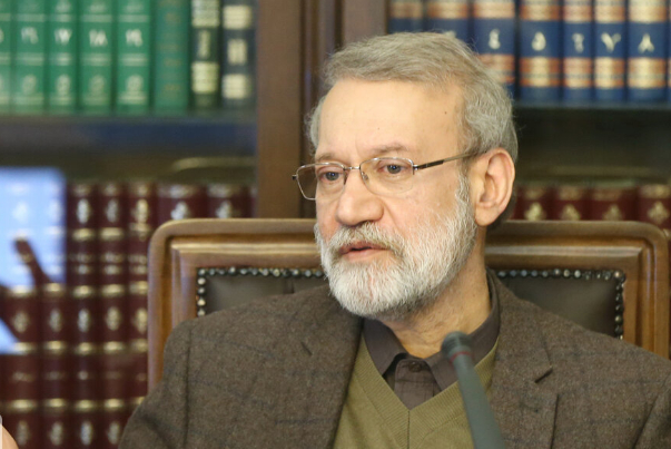 لاريجاني يدعو نيودلهي لوضع حدّ للخلافات الاخيرة بالطرق السلمية