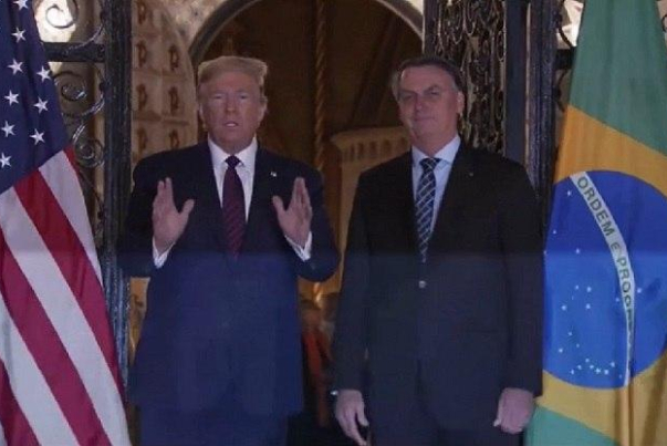 ترامپ: من اصلا نگران کرونا نیستم!
