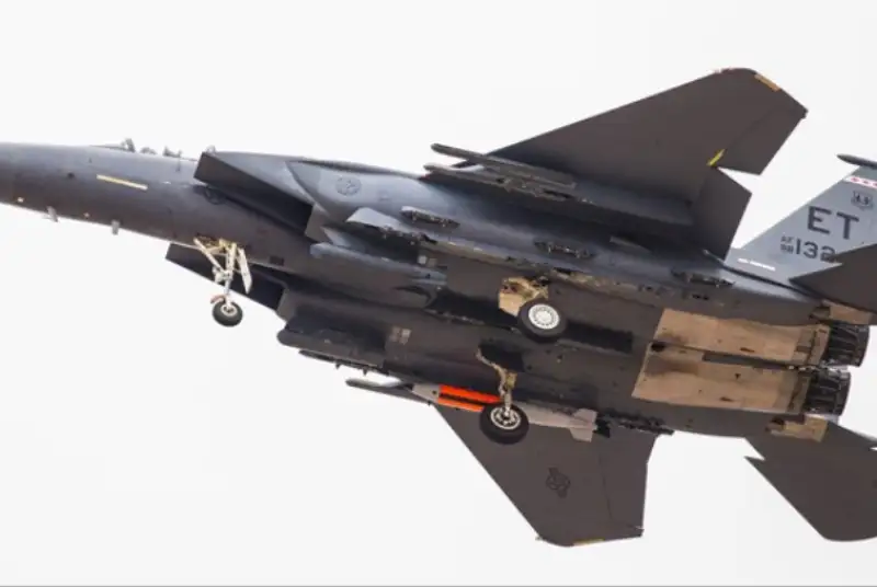 آمریکا بی توجه به کرونا رزمایش «رد فلگ» را برگزار کرد