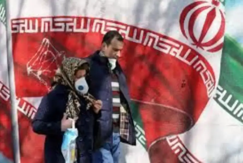 ملت مغرور ایران از دستان قاتل سلیمانی کمک نمی خواهد