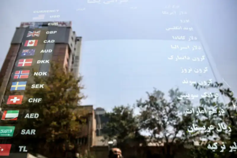 آغاز رسمی بازار متشکل ارزی تا خرداد 99