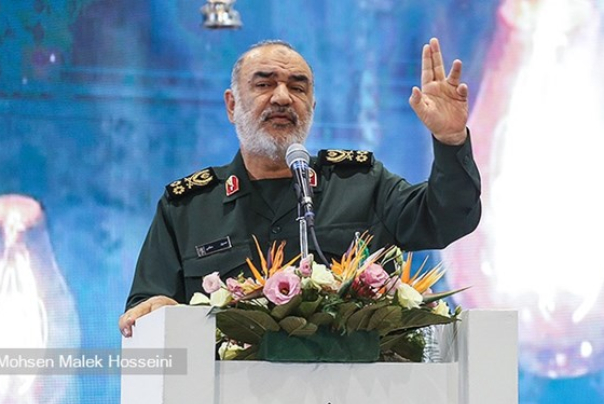 سرلشکر سلامی: اظهارات آمریکایی‌ها برای کمک به ملت ایران دروغ و فریب است/ آماده کمک به ملت آمریکا هستیم