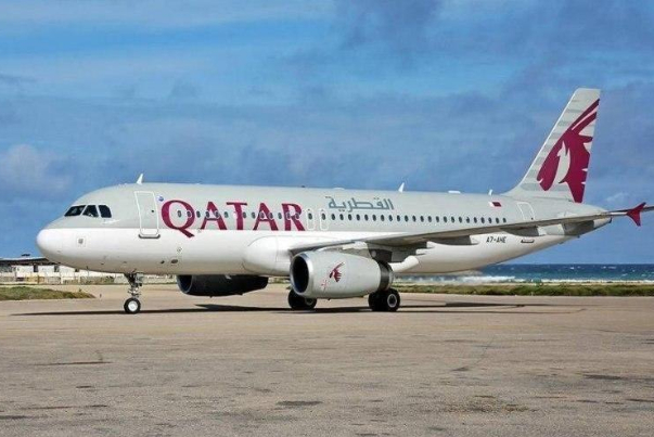 قطر : بحرین از پذیرش اتباع خود امتناع می کند