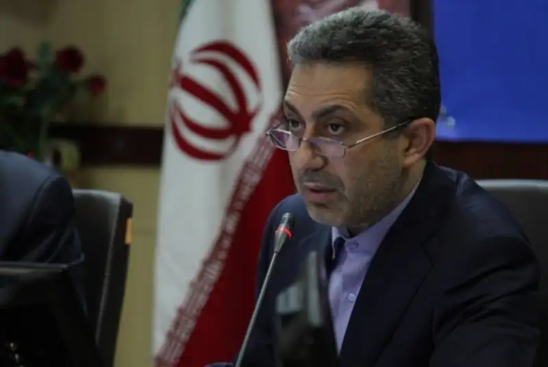 مصاحبه درباره اثربخشی یا عدم اثربخشی داروی "فاوی پیراویر" تخلف است