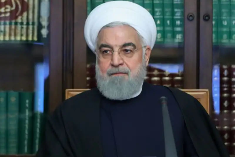 شروع بازگشایی‌ها پلکانی است/ همه باید پروتکل‌های بهداشتی را رعایت کنند