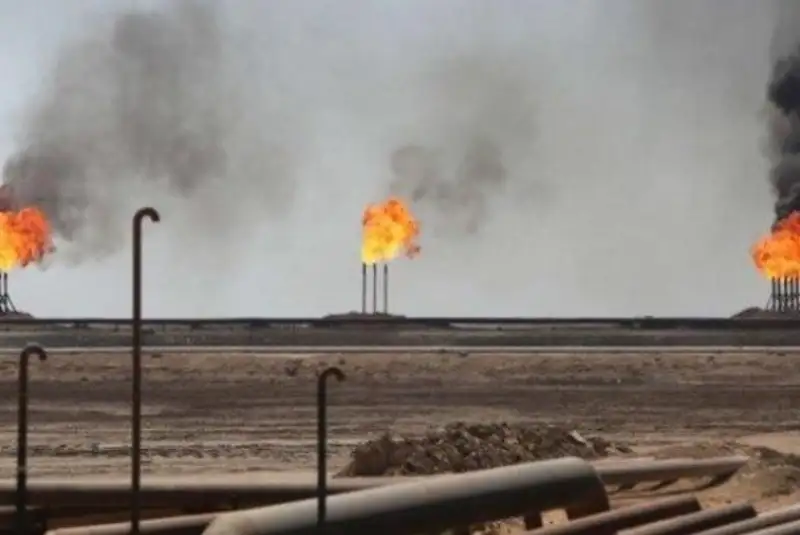 عراق هدف از حملات به تاسیسات نفتی را توقف تولید نفت دانست