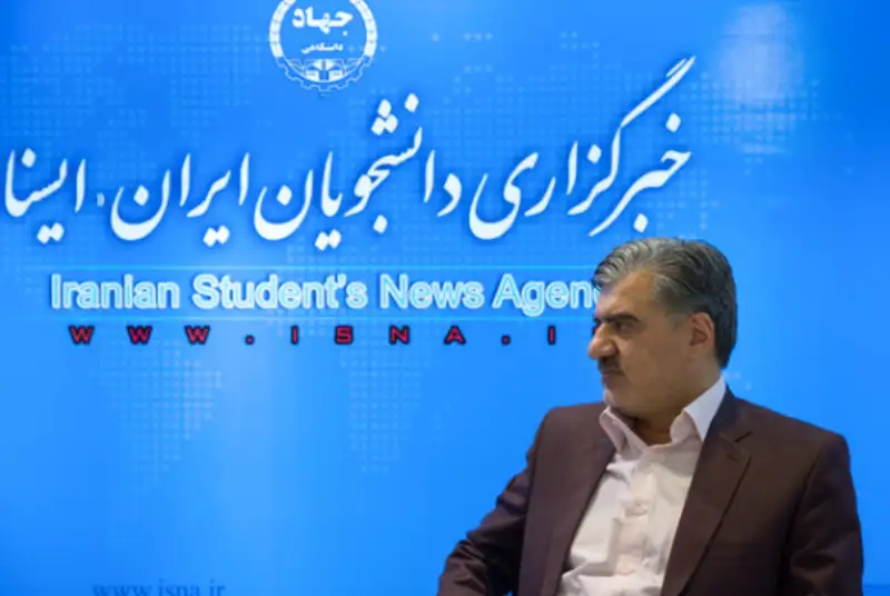 باید تدابیر لازم برای ماندن مردم در خانه‌هایشان اندیشیده شود