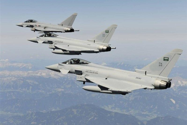 جنگنده‌های سعودی بار دیگر استان الجوف را بمباران کردند